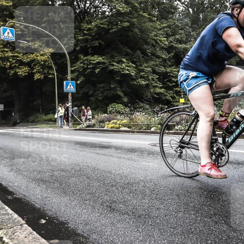 13.09.2026 - Stadtparktriathlon H.Heesch http://msf.ph/oto/10379585 13.09.2026 10:12:04 Radfahren 213, 256, 300, 305, 333, 334, 335 meine-sportfotos.de