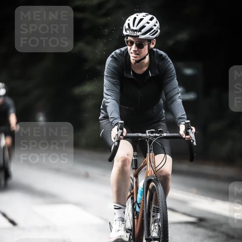 13.09.2026 - Stadtparktriathlon H.Heesch http://msf.ph/oto/10379677 13.09.2026 12:23:34 Radfahren 1001, 1011, 1022, 1079, 1094, 1107 meine-sportfotos.de