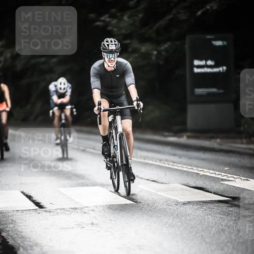 13.09.2026 - Stadtparktriathlon H.Heesch http://msf.ph/oto/10379697 13.09.2026 12:23:35 Radfahren 1001, 1011, 1079, 1094, 1107 meine-sportfotos.de