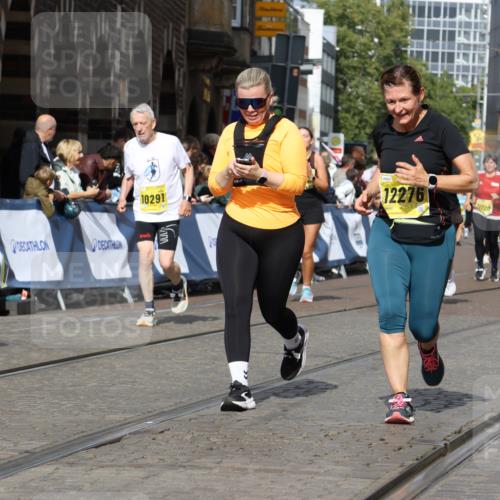 13.09.2026 - 21. swb-Marathon Bremen Strokosch-Dieckow http://msf.ph/oto/10379730 13.09.2026 11:04:20 Ziel 10152, 10357, 10390, 10403, 10429, 10516, 10607, 10659, 10671, 10672, 10720, 10726, 10912, 10913, 10918, 11149, 11318, 11319, 11325, 11451, 11470, 11471, 11511, 11539, 11618, 11909, 11967, 12001, 12103, 12113, 12140, 12260, 12392, 12433, 12504, 10160, 10245, 10526, 10711, 10755, 10877, 11214, 11215, 11248, 11410, 11740, 11761, 11991, 12009, 12929 meine-sportfotos.de
