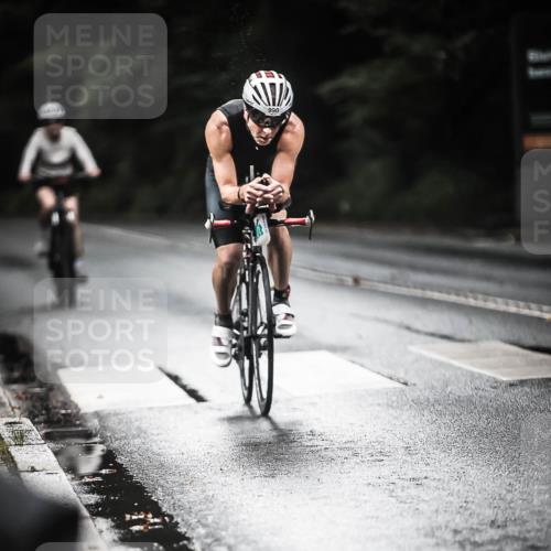 13.09.2026 - Stadtparktriathlon H.Heesch http://msf.ph/oto/10379774 13.09.2026 12:23:44 Radfahren 990, 1001, 1107, 1119 meine-sportfotos.de