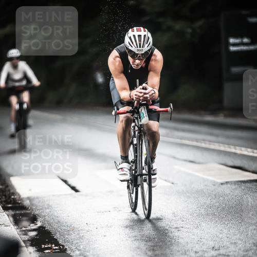 13.09.2026 - Stadtparktriathlon H.Heesch http://msf.ph/oto/10379784 13.09.2026 12:23:44 Radfahren 990, 1001, 1107, 1119 meine-sportfotos.de