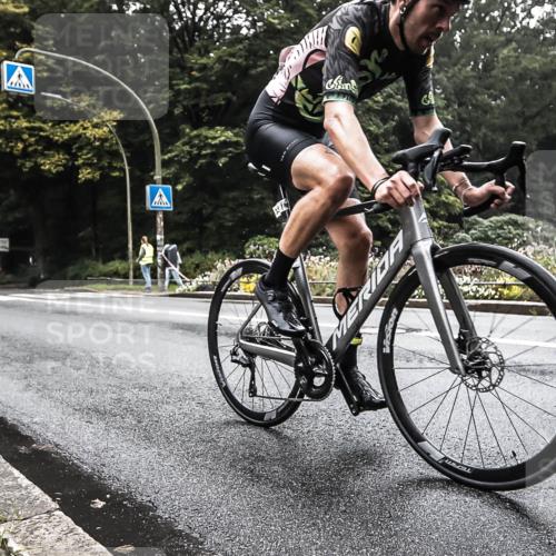 13.09.2026 - Stadtparktriathlon H.Heesch http://msf.ph/oto/10379791 13.09.2026 10:14:40 Radfahren 338 meine-sportfotos.de