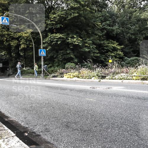 13.09.2026 - Stadtparktriathlon H.Heesch http://msf.ph/oto/10379820 13.09.2026 10:52:19 Radfahren 463, 505 meine-sportfotos.de