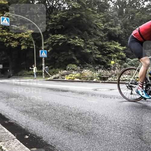13.09.2026 - Stadtparktriathlon H.Heesch http://msf.ph/oto/10379883 13.09.2026 10:15:59 Radfahren 216 meine-sportfotos.de