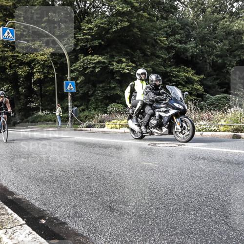 13.09.2026 - Stadtparktriathlon H.Heesch http://msf.ph/oto/10379899 13.09.2026 10:52:23 Radfahren 564 meine-sportfotos.de