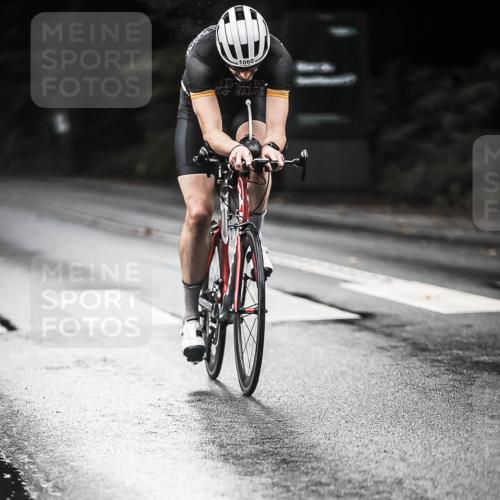 13.09.2026 - Stadtparktriathlon H.Heesch http://msf.ph/oto/10379942 13.09.2026 12:24:16 Radfahren 1030, 1060 meine-sportfotos.de