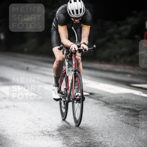 13.09.2026 - Stadtparktriathlon H.Heesch http://msf.ph/oto/10379948 13.09.2026 12:24:16 Radfahren 1030, 1060 meine-sportfotos.de