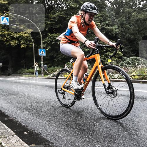 13.09.2026 - Stadtparktriathlon H.Heesch http://msf.ph/oto/10380029 13.09.2026 10:17:52 Radfahren 257, 283 meine-sportfotos.de