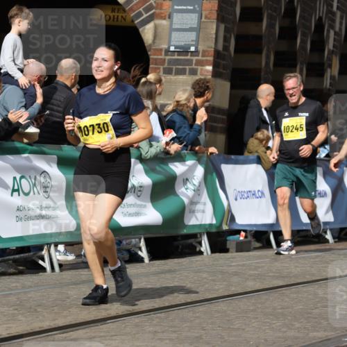 13.09.2026 - 21. swb-Marathon Bremen Strokosch-Dieckow http://msf.ph/oto/10380048 13.09.2026 11:04:28 Ziel 10182, 10291, 10390, 10516, 10607, 10671, 10672, 10726, 10912, 10913, 11221, 11318, 11319, 11336, 11470, 11471, 11539, 11618, 11726, 11909, 12001, 12103, 12113, 12140, 12260, 12276, 12392, 12433, 10160, 10481, 10711, 10877, 11114, 11364, 11366, 11592, 11705, 11761, 11991 meine-sportfotos.de