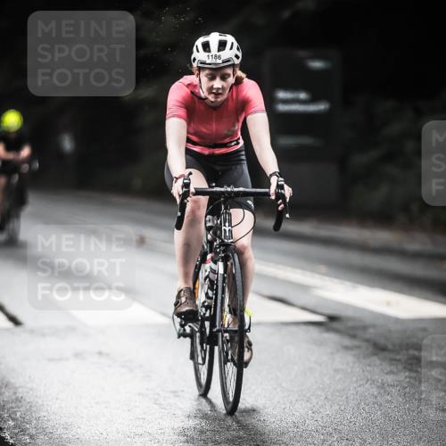 13.09.2026 - Stadtparktriathlon H.Heesch http://msf.ph/oto/10380052 13.09.2026 12:24:29 Radfahren 965, 977, 1025, 1053, 1111, 1186 meine-sportfotos.de