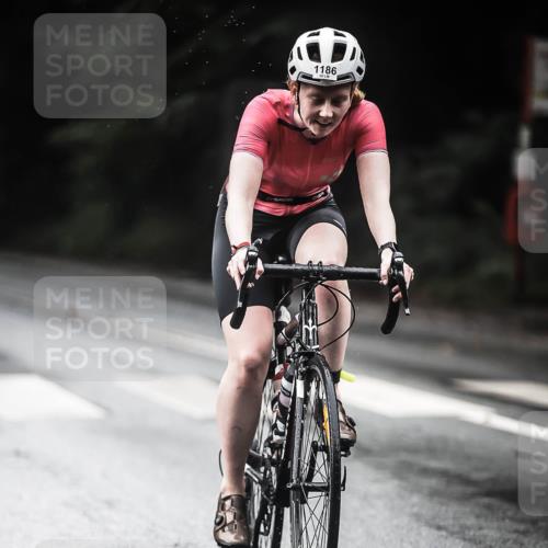 13.09.2026 - Stadtparktriathlon H.Heesch http://msf.ph/oto/10380061 13.09.2026 12:24:29 Radfahren 965, 977, 1025, 1053, 1111, 1186 meine-sportfotos.de