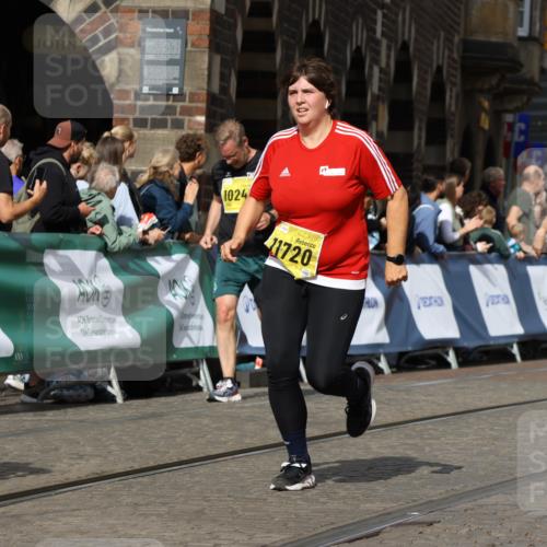 13.09.2026 - 21. swb-Marathon Bremen Strokosch-Dieckow http://msf.ph/oto/10380065 13.09.2026 11:04:28 Ziel 10182, 10291, 10390, 10516, 10607, 10671, 10672, 10726, 10912, 10913, 11221, 11318, 11319, 11336, 11470, 11471, 11539, 11618, 11726, 11909, 12001, 12103, 12113, 12140, 12260, 12276, 12392, 12433, 10160, 10481, 10711, 10877, 11114, 11364, 11366, 11592, 11705, 11761, 11991 meine-sportfotos.de