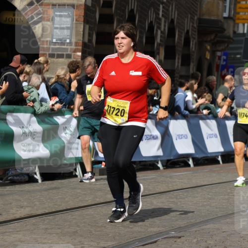 13.09.2026 - 21. swb-Marathon Bremen Strokosch-Dieckow http://msf.ph/oto/10380079 13.09.2026 11:04:28 Ziel 10182, 10291, 10390, 10516, 10607, 10671, 10672, 10726, 10912, 10913, 11221, 11318, 11319, 11336, 11470, 11471, 11539, 11618, 11726, 11909, 12001, 12103, 12113, 12140, 12260, 12276, 12392, 12433, 10160, 10481, 10711, 10877, 11114, 11364, 11366, 11592, 11705, 11761, 11991 meine-sportfotos.de