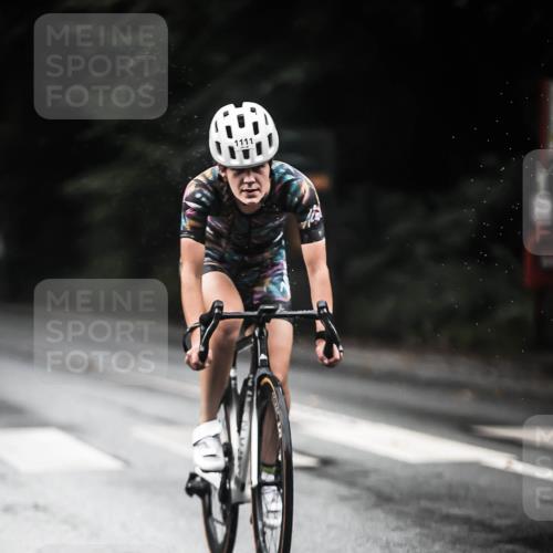 13.09.2026 - Stadtparktriathlon H.Heesch http://msf.ph/oto/10380083 13.09.2026 12:24:32 Radfahren 977, 1039, 1044, 1111, 1114, 1174, 1186 meine-sportfotos.de