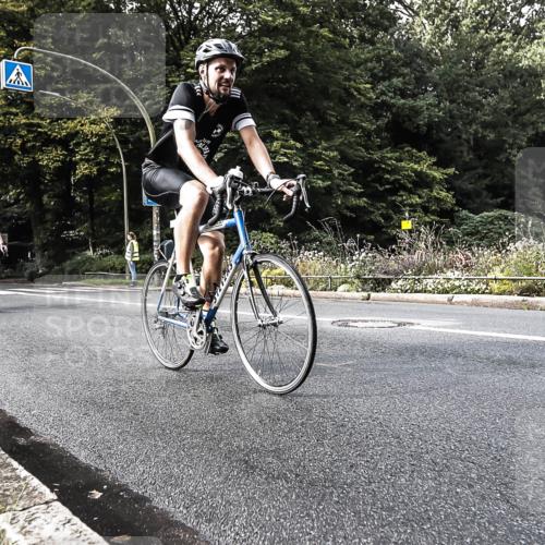 13.09.2026 - Stadtparktriathlon H.Heesch http://msf.ph/oto/10380084 13.09.2026 10:52:33 Radfahren 371, 412, 479, 502, 518, 568, 584 meine-sportfotos.de