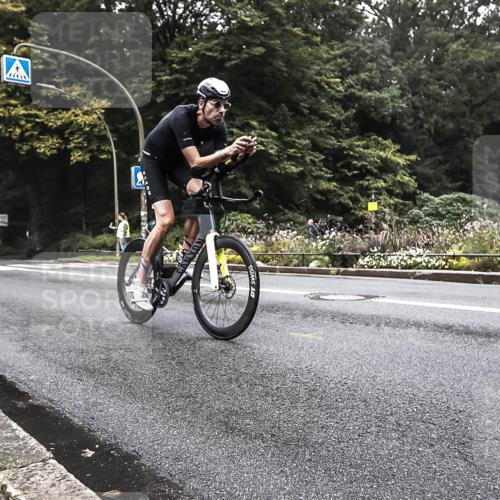 13.09.2026 - Stadtparktriathlon H.Heesch http://msf.ph/oto/10380094 13.09.2026 10:18:25 Radfahren 212, 251, 258, 276 meine-sportfotos.de