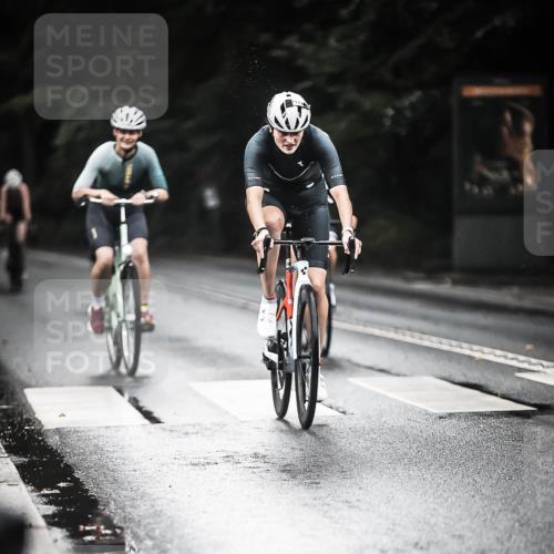 13.09.2026 - Stadtparktriathlon H.Heesch http://msf.ph/oto/10380118 13.09.2026 12:24:37 Radfahren 964, 977, 995, 1039, 1044, 1111, 1114, 1166, 1170, 1174 meine-sportfotos.de