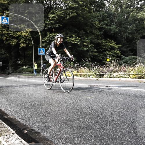 13.09.2026 - Stadtparktriathlon H.Heesch http://msf.ph/oto/10380149 13.09.2026 10:52:37 Radfahren 412, 454, 479, 518, 569, 584 meine-sportfotos.de