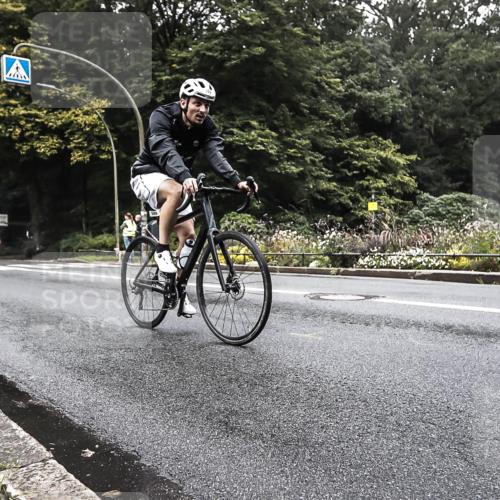 13.09.2026 - Stadtparktriathlon H.Heesch http://msf.ph/oto/10380193 13.09.2026 10:19:06 Radfahren 255, 274, 309, 465 meine-sportfotos.de