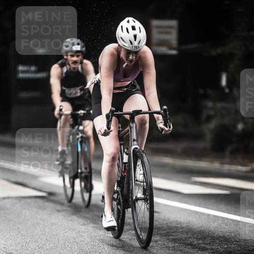 13.09.2026 - Stadtparktriathlon H.Heesch http://msf.ph/oto/10380200 13.09.2026 12:24:42 Radfahren 964, 995, 1039, 1044, 1114, 1166, 1170, 1174 meine-sportfotos.de