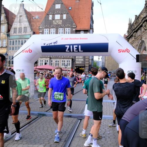 13.09.2026 - 21. swb-Marathon Bremen Tim E. http://msf.ph/oto/10380231 13.09.2026 13:16:04 Ziel 982, 1033, 2733, 3119, 3422, 3536, 3689, 3836, 3991, 4573, 5474, 5533, 5588, 5913, 6481, 6515, 9029, 9122, 9475, 9777, 13149, 13249 meine-sportfotos.de