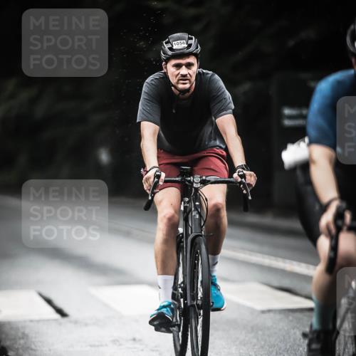 13.09.2026 - Stadtparktriathlon H.Heesch http://msf.ph/oto/10380256 13.09.2026 12:24:54 Radfahren 962, 1058, 1117 meine-sportfotos.de