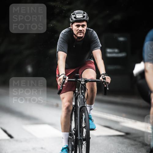 13.09.2026 - Stadtparktriathlon H.Heesch http://msf.ph/oto/10380263 13.09.2026 12:24:55 Radfahren 962, 1058, 1117 meine-sportfotos.de