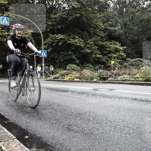 13.09.2026 - Stadtparktriathlon H.Heesch http://msf.ph/oto/10380266 13.09.2026 10:19:38 Radfahren 229, 286, 307 meine-sportfotos.de