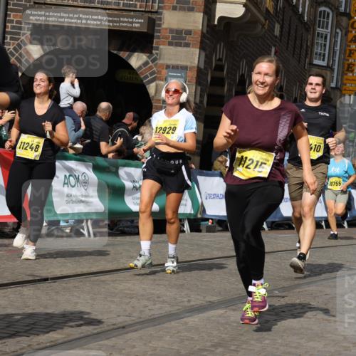 13.09.2026 - 21. swb-Marathon Bremen Strokosch-Dieckow http://msf.ph/oto/10380286 13.09.2026 11:04:34 Ziel 10182, 10245, 10291, 10390, 10516, 10526, 10613, 10671, 10672, 10913, 11214, 11215, 11221, 11318, 11336, 11539, 11720, 11726, 11740, 11909, 12001, 12103, 12113, 12276, 10198, 10283, 10481, 10877, 10940, 11006, 11114, 11364, 11366, 11592, 11705, 12005, 12493, 12495, 12498, 12500, 12502, 12563 meine-sportfotos.de