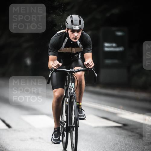 13.09.2026 - Stadtparktriathlon H.Heesch http://msf.ph/oto/10380319 13.09.2026 12:25:08 Radfahren 887, 1016, 1031, 1036, 1168 meine-sportfotos.de