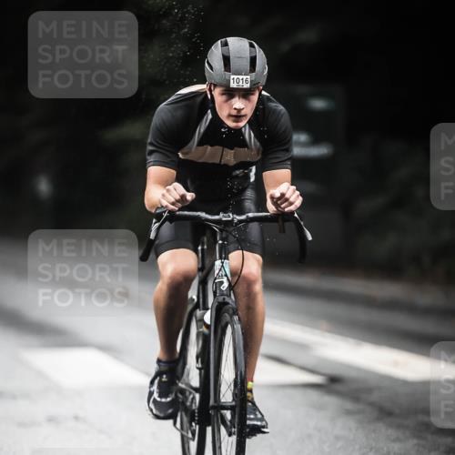 13.09.2026 - Stadtparktriathlon H.Heesch http://msf.ph/oto/10380324 13.09.2026 12:25:08 Radfahren 887, 1016, 1031, 1036, 1168 meine-sportfotos.de