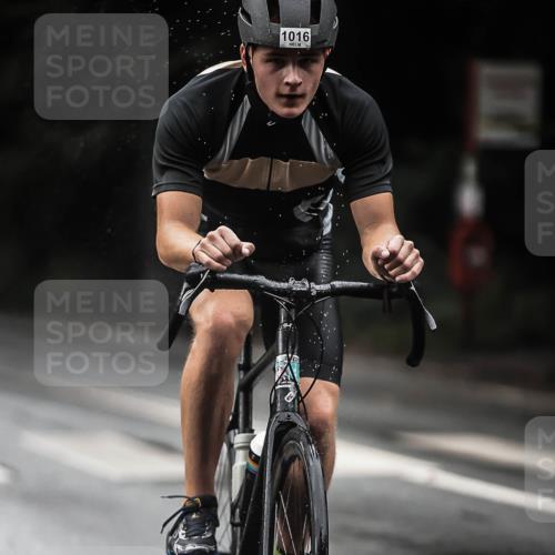 13.09.2026 - Stadtparktriathlon H.Heesch http://msf.ph/oto/10380334 13.09.2026 12:25:08 Radfahren 887, 1016, 1031, 1036, 1168 meine-sportfotos.de