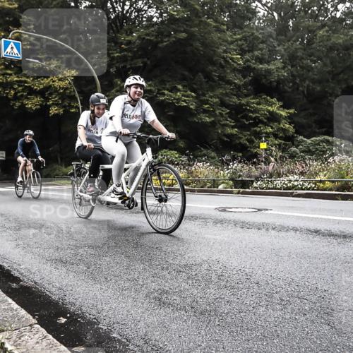 13.09.2026 - Stadtparktriathlon H.Heesch http://msf.ph/oto/10380361 13.09.2026 10:20:19 Radfahren 238, 248, 310, 390, 400, 433, 450 meine-sportfotos.de