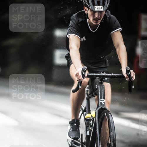 13.09.2026 - Stadtparktriathlon H.Heesch http://msf.ph/oto/10380378 13.09.2026 12:25:15 Radfahren 1031, 1036, 1085, 1104, 1124 meine-sportfotos.de