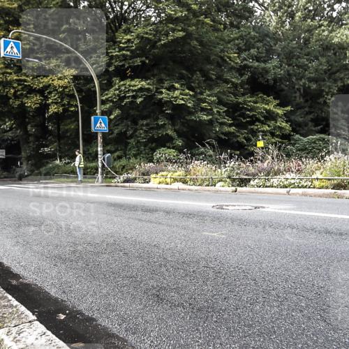13.09.2026 - Stadtparktriathlon H.Heesch http://msf.ph/oto/10380383 13.09.2026 10:52:57 Radfahren 354 meine-sportfotos.de