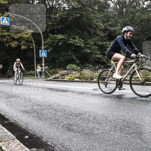13.09.2026 - Stadtparktriathlon H.Heesch http://msf.ph/oto/10380384 13.09.2026 10:20:20 Radfahren 238, 248, 310, 385, 390, 400, 433, 450 meine-sportfotos.de