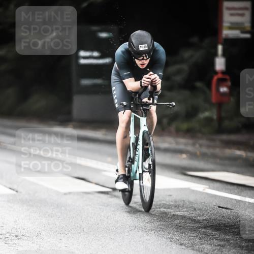 13.09.2026 - Stadtparktriathlon H.Heesch http://msf.ph/oto/10380441 13.09.2026 12:25:22 Radfahren 1048, 1085, 1104, 1124, 1139 meine-sportfotos.de