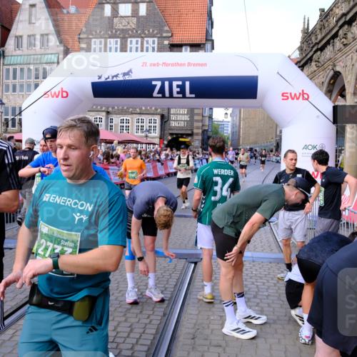 13.09.2026 - 21. swb-Marathon Bremen Tim E. http://msf.ph/oto/10380445 13.09.2026 13:16:14 Ziel 145, 982, 1955, 2623, 2733, 3119, 3149, 3422, 3689, 4128, 4823, 5430, 5474, 5913, 6481, 7307, 7413, 8487, 9122, 9278, 13149, 13158 meine-sportfotos.de