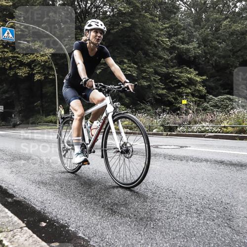 13.09.2026 - Stadtparktriathlon H.Heesch http://msf.ph/oto/10380457 13.09.2026 10:20:52 Radfahren 419, 429, 460, 462 meine-sportfotos.de