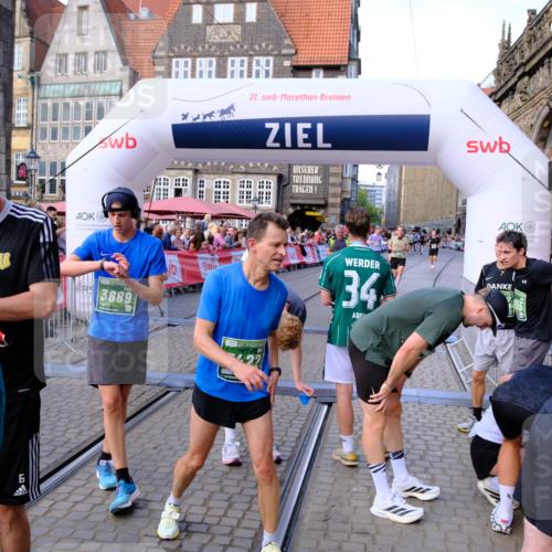 13.09.2026 - 21. swb-Marathon Bremen Tim E. http://msf.ph/oto/10380460 13.09.2026 13:16:15 Ziel 145, 982, 1955, 2623, 2733, 3119, 3149, 3422, 3689, 4128, 4823, 5430, 5474, 5913, 6481, 7307, 7413, 8487, 9122, 9278, 13149, 13158 meine-sportfotos.de