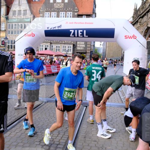 13.09.2026 - 21. swb-Marathon Bremen Tim E. http://msf.ph/oto/10380469 13.09.2026 13:16:15 Ziel 145, 982, 1955, 2623, 2733, 3119, 3149, 3422, 3689, 4128, 4823, 5430, 5474, 5913, 6481, 7307, 7413, 8487, 9122, 9278, 13149, 13158 meine-sportfotos.de