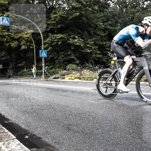 13.09.2026 - Stadtparktriathlon H.Heesch http://msf.ph/oto/10380473 13.09.2026 10:53:07 Radfahren 403, 504, 691 meine-sportfotos.de