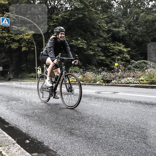 13.09.2026 - Stadtparktriathlon H.Heesch http://msf.ph/oto/10380558 13.09.2026 10:21:28 Radfahren 220, 294, 296, 326, 363, 413 meine-sportfotos.de