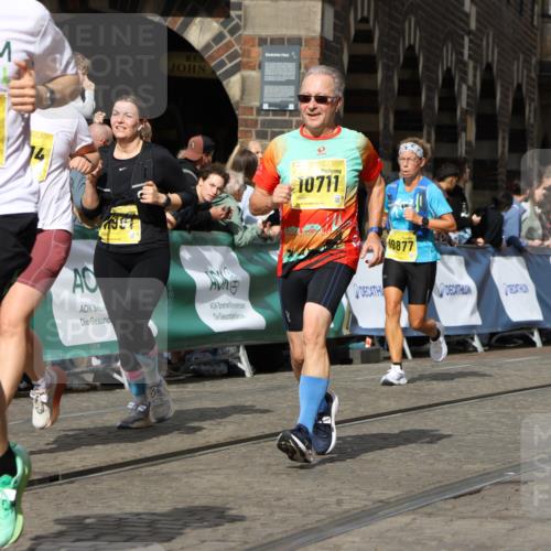 13.09.2026 - 21. swb-Marathon Bremen Strokosch-Dieckow http://msf.ph/oto/10380559 13.09.2026 11:04:43 Ziel 10160, 10182, 10245, 10291, 10526, 10613, 10711, 10755, 11214, 11215, 11221, 11248, 11336, 11410, 11720, 11740, 11761, 12009, 12929, 10198, 10283, 10315, 10729, 10741, 10855, 10856, 10940, 11006, 11133, 11272, 11395, 11518, 11757, 11939, 12005, 12235, 12420, 12493, 12495, 12498, 12500, 12502, 12563 meine-sportfotos.de
