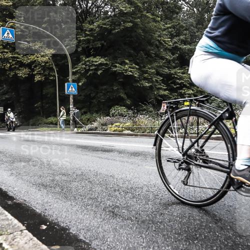 13.09.2026 - Stadtparktriathlon H.Heesch http://msf.ph/oto/10380588 13.09.2026 10:21:31 Radfahren 220, 268, 294, 296, 303, 321, 326, 413 meine-sportfotos.de