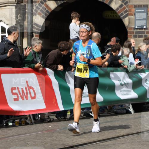 13.09.2026 - 21. swb-Marathon Bremen Strokosch-Dieckow http://msf.ph/oto/10380604 13.09.2026 11:04:45 Ziel 10160, 10182, 10245, 10526, 10613, 10711, 10755, 11214, 11215, 11248, 11336, 11410, 11720, 11740, 11761, 11991, 12009, 12929, 10198, 10315, 10465, 10729, 10741, 10850, 10855, 10856, 10940, 10975, 11006, 11133, 11272, 11395, 11518, 11757, 11939, 12005, 12235, 12420, 12493, 12495, 12498, 12500, 12502, 12522, 12563 meine-sportfotos.de