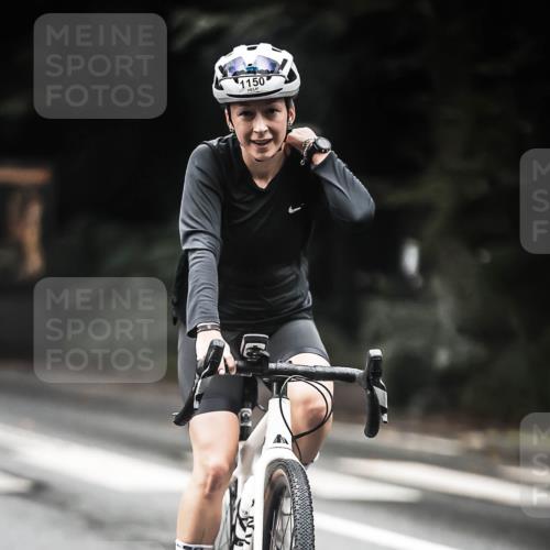 13.09.2026 - Stadtparktriathlon H.Heesch http://msf.ph/oto/10380660 13.09.2026 12:25:57 Radfahren 1005, 1065, 1141, 1150 meine-sportfotos.de