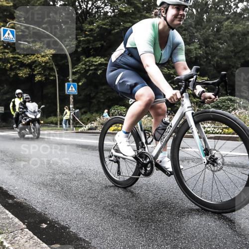 13.09.2026 - Stadtparktriathlon H.Heesch http://msf.ph/oto/10380690 13.09.2026 10:22:05 Radfahren 449 meine-sportfotos.de