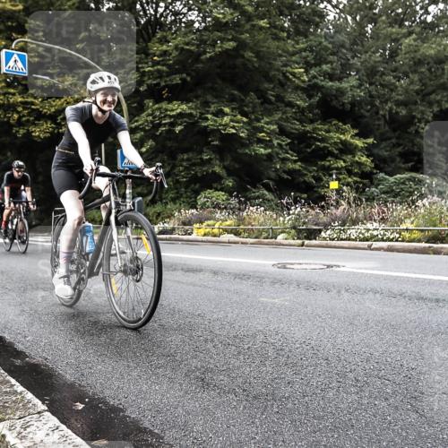 13.09.2026 - Stadtparktriathlon H.Heesch http://msf.ph/oto/10380711 13.09.2026 10:54:23 Radfahren 459, 466, 468, 471, 472 meine-sportfotos.de